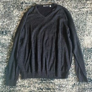 Men’s Calvin Klein V-Neck Sweater